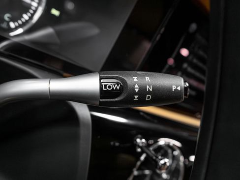 Used 2022 Rolls-Royce Ghost image 75