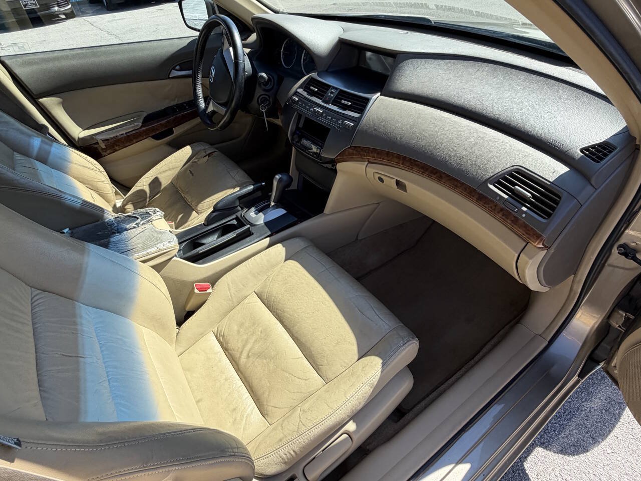Used 2009 Honda Accord EX-L image 16
