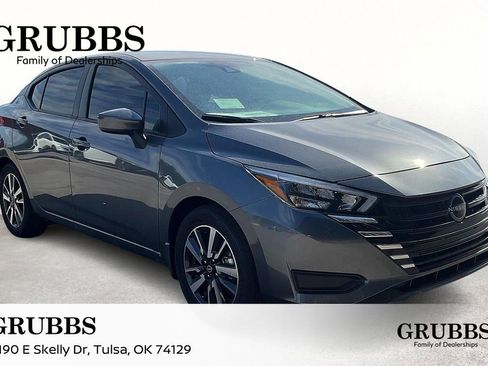 New 2025 Nissan Versa SV w/ Trunk Package image 1