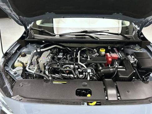 Certified 2025 Nissan Sentra SR w/ SR Premium Package image 24