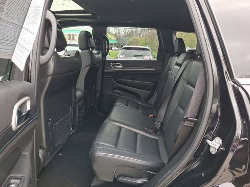 Used 2021 Jeep Grand Cherokee Limited AWD/4WD image 49