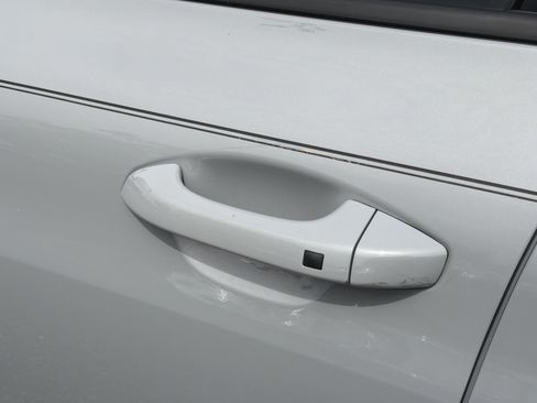 Used 2023 Kia K5 GT-Line FWD image 32