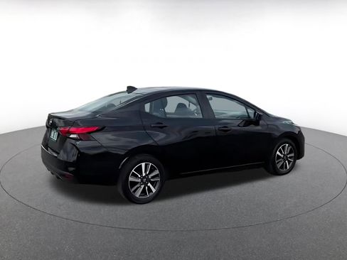 Used 2025 Nissan Versa SV FWD image 14
