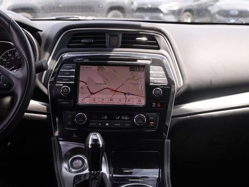 Used 2023 Nissan Maxima SV w/ Floor Mat Group FWD image 25