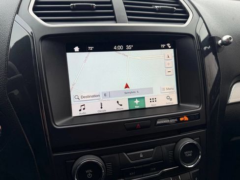 Used 2017 Ford Explorer XLT w/ Equipment Group 201A image 13