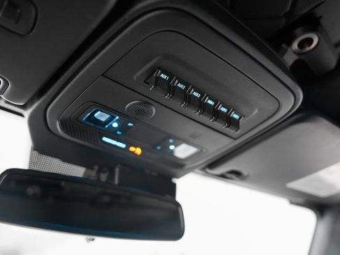 Used 2024 Ford Bronco Wildtrak AWD/4WD image 27