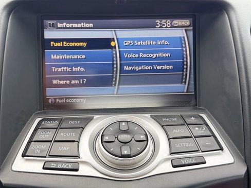 Used 2009 Nissan 370Z Touring w/ Sport Pkg RWD image 31