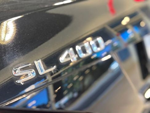 Used 2015 Mercedes-Benz SL 400 w/ Premium I Package image 21