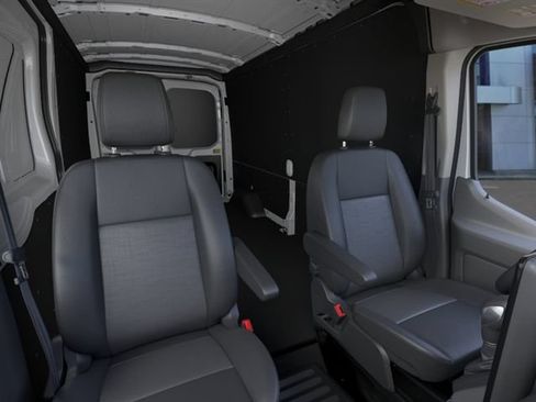 New 2026 Ford Transit 250 148 Medium Roof w/ Load Area Protection Package RWD image 10