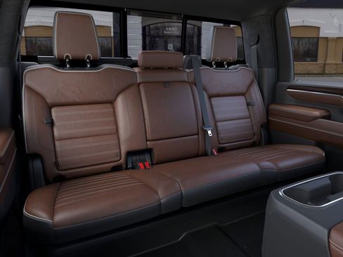 New 2026 GMC Sierra 2500 Denali Ultimate image 18