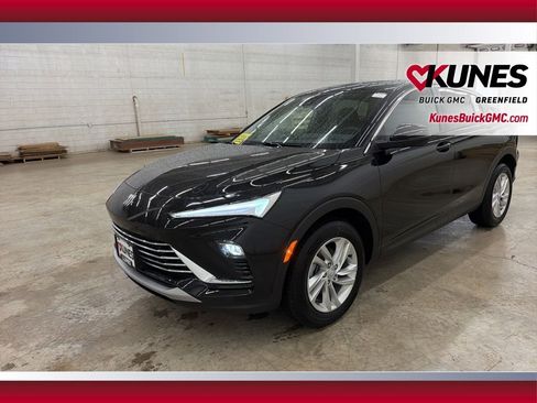 New 2026 Buick Envista Sport Touring w/ Convenience I Package FWD image 10