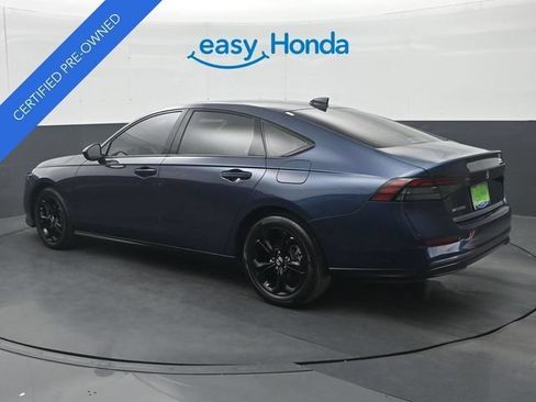 Certified 2025 Honda Accord SE image 5