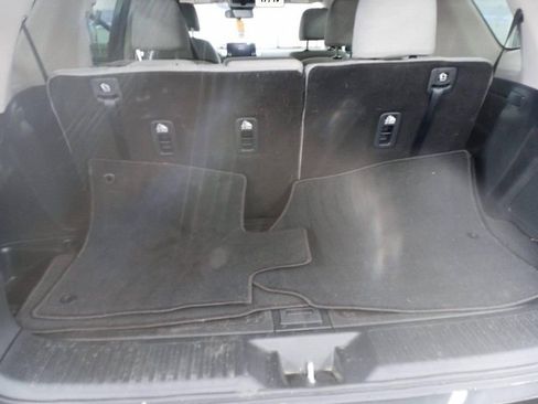 Used 2024 Honda Pilot LX image 6