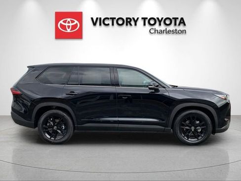 New 2026 Toyota Grand Highlander Platinum image 6