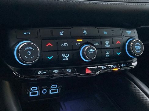 Used 2022 Dodge Durango GT image 26