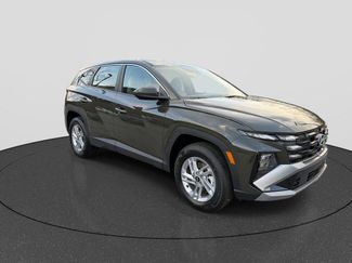 New 2026 Hyundai Tucson SE video 2