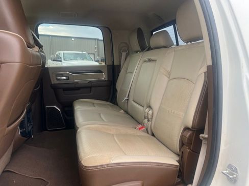 Used 2022 RAM 2500 Laramie w/ Body Color Bumper Group AWD/4WD image 19