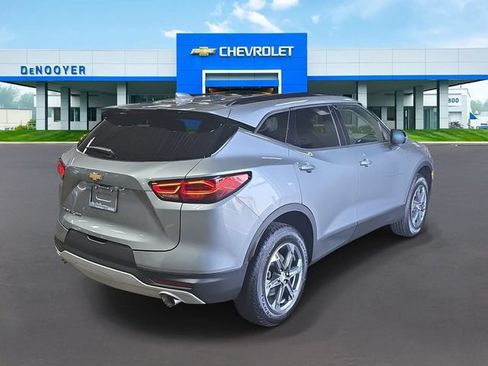 New 2026 Chevrolet Blazer LT w/ Convenience Package AWD/4WD image 7