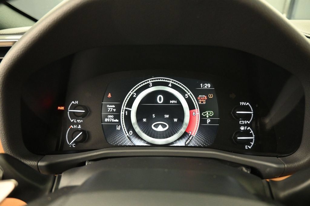 Used 2024 Lexus LX 600 4WD w/ Appearance Package image 19