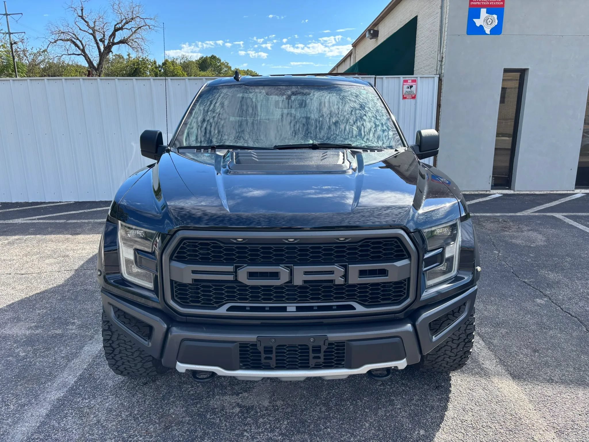 Used 2019 Ford F150 Raptor AWD/4WD image 11