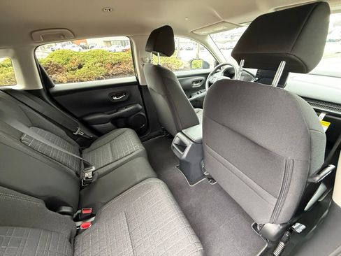 New 2026 Honda HR-V LX image 34