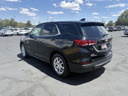 Used 2024 Chevrolet Equinox LT AWD/4WD image 5