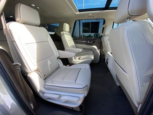 Used 2021 GMC Yukon Denali AWD/4WD image 32