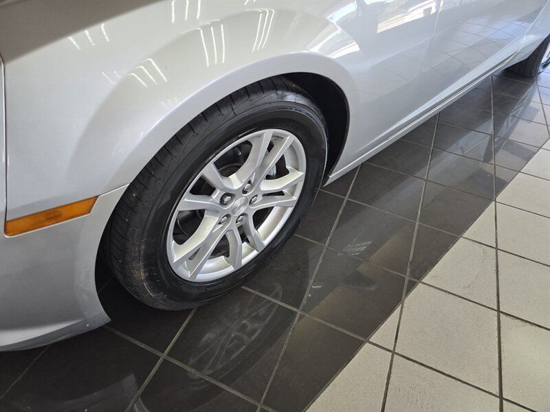 Used 2015 Chevrolet Camaro LT RWD image 24