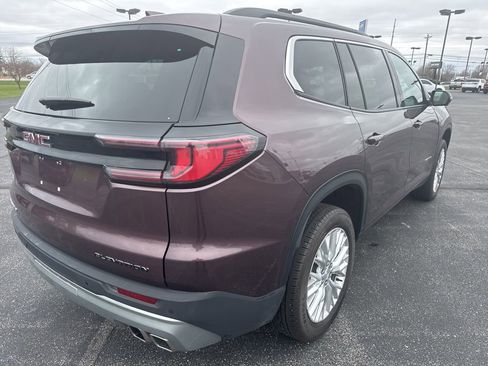 Used 2024 GMC Acadia Elevation image 16