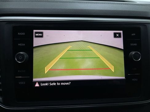 Used 2018 Volkswagen Atlas SE image 23