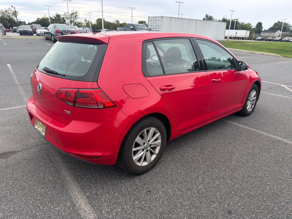 Used 2016 Volkswagen Golf S FWD image 5