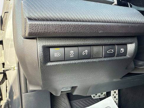 Used 2025 Toyota Camry SE w/ Multimedia Upgrade Package image 26