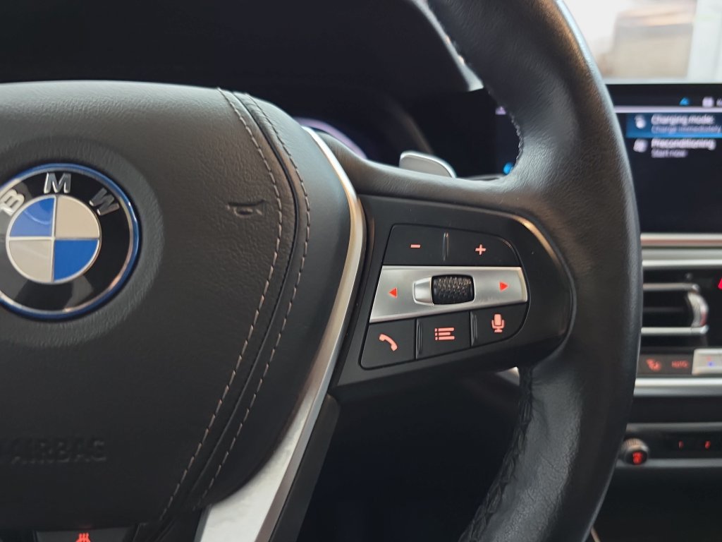 Used 2023 BMW X5 xDrive45e AWD/4WD image 21