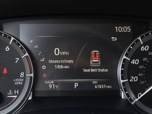 Used 2022 Toyota Highlander XLE FWD image 22