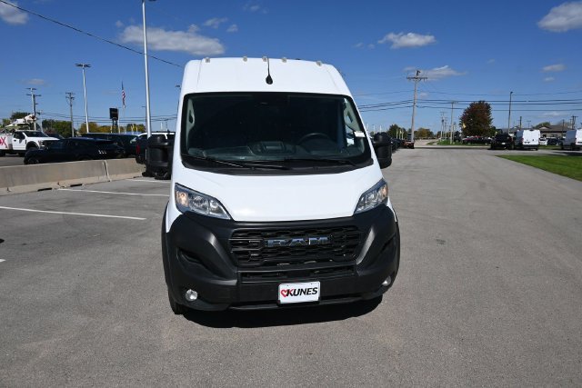 Used 2025 RAM ProMaster 2500 w/ Convenience Group FWD image 4