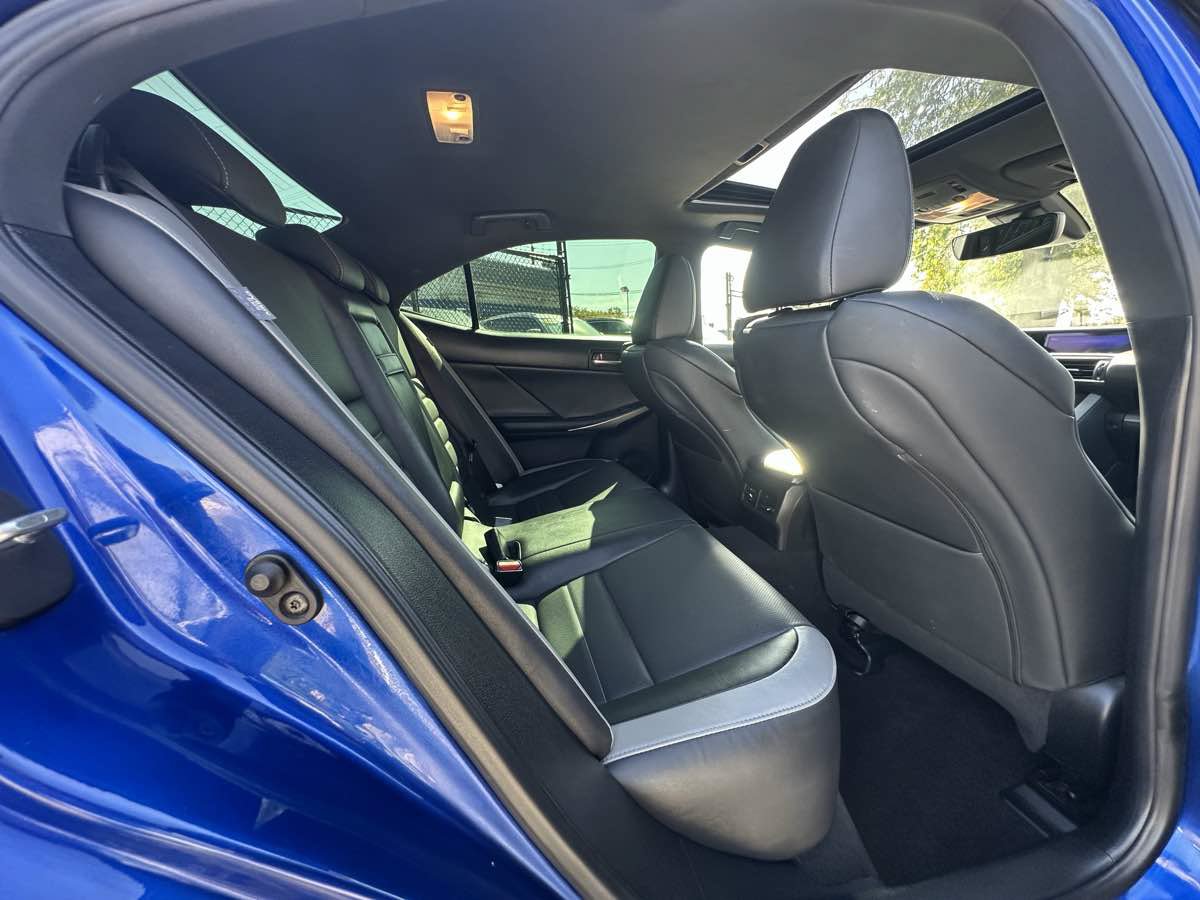 Used 2020 Lexus IS 350 F Sport w/ Blackline Edition AWD/4WD image 40