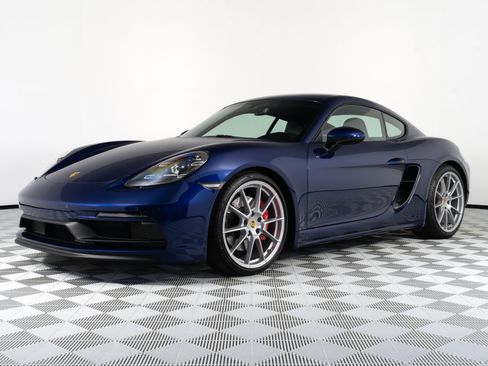 Used 2025 Porsche 718 Cayman GTS RWD image 7