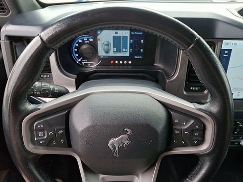 Used 2022 Ford Bronco Outer Banks AWD/4WD image 18