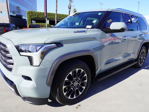 Certified 2024 Toyota Sequoia Limited image 4