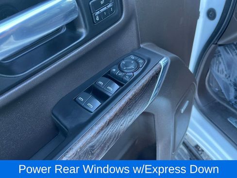 Used 2021 GMC Sierra 3500 Denali w/ Denali Ultimate Package image 27