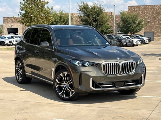 Used 2025 BMW X5 xDrive40i AWD/4WD image 2