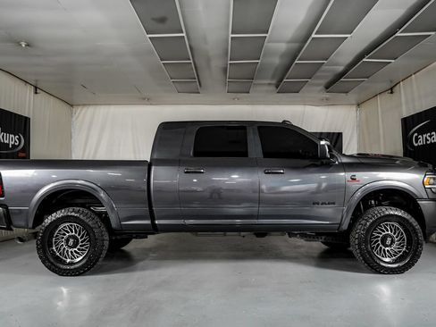 Used 2024 RAM 2500 Laramie w/ Night Edition AWD/4WD image 6