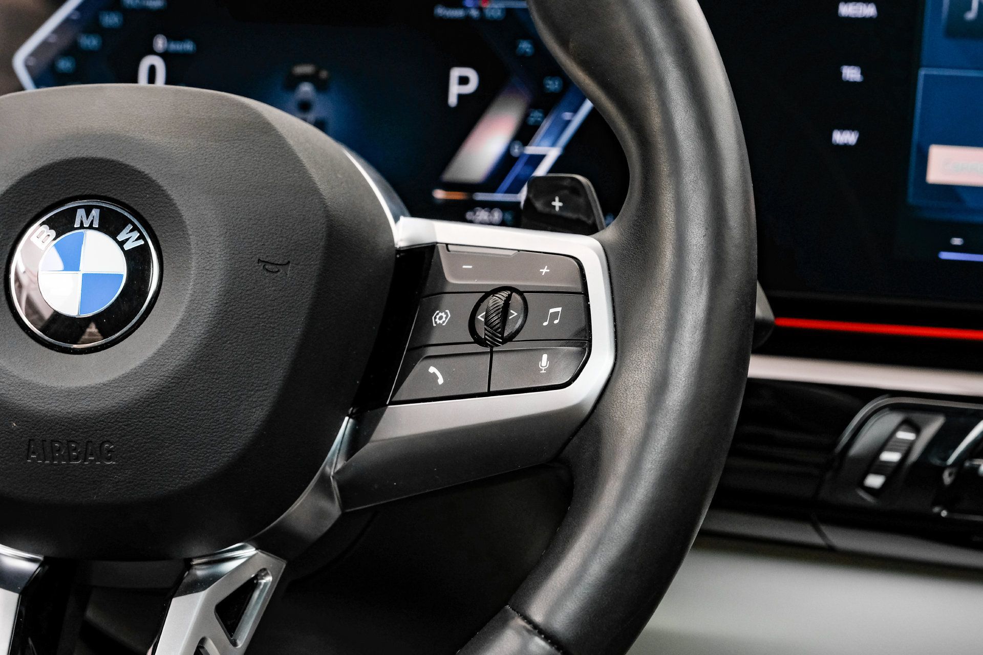 Used 2026 BMW X2 xDrive28i AWD/4WD image 22