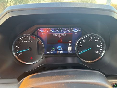 Used 2024 Ford Expedition Max XLT image 21