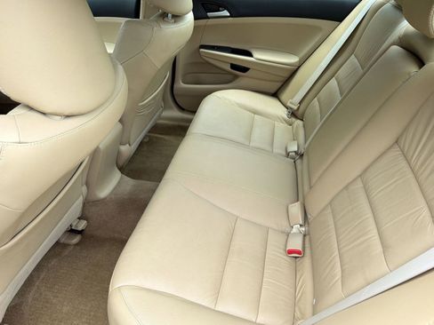 Used 2011 Honda Accord SE image 22