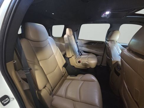 Used 2020 Cadillac Escalade Platinum AWD/4WD image 33