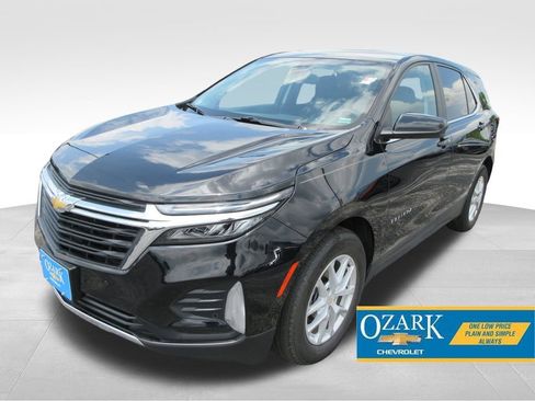 Used 2024 Chevrolet Equinox LT FWD image 1