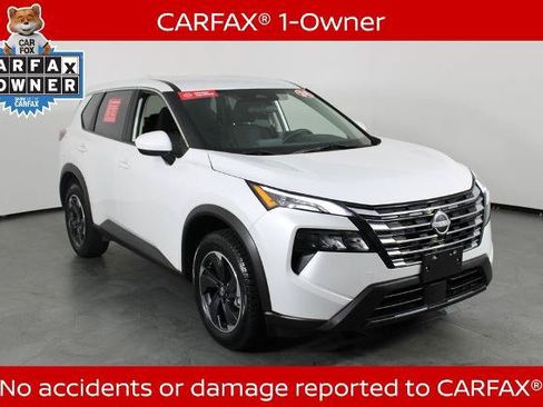 Certified 2024 Nissan Rogue SV FWD image 5