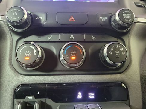 Used 2023 RAM 1500 Big Horn image 23