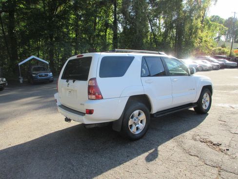 Used 2005 Toyota 4Runner Limited AWD/4WD image 5